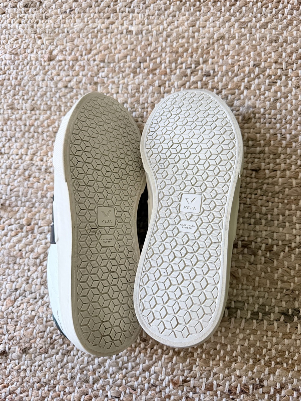 Veja White & Black Leather Sneakers - Picture 5 of 6